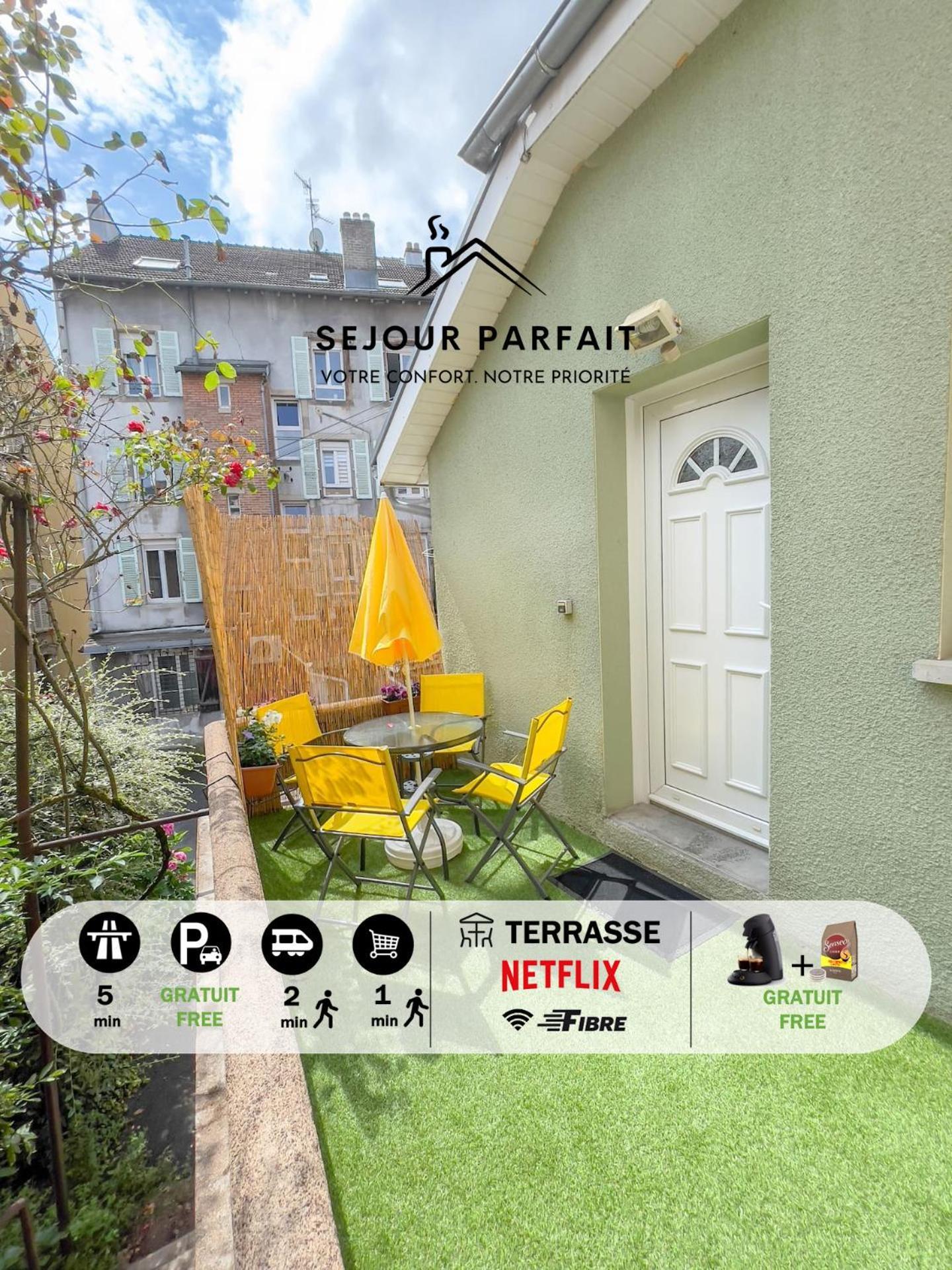 Maisonnette Le Faubourg - Centre Ville, Terrasse Et Netflix ベルフォール エクステリア 写真
